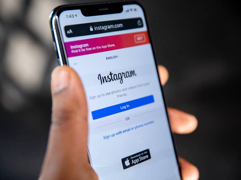 如何刪除Instagram帳號 ？永久刪除、暫時關版一次教學Photo by Solen Feyissa on Unsplash