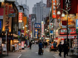 不只萊爾富的標準字有秘密，這些標準字設計更具巧思